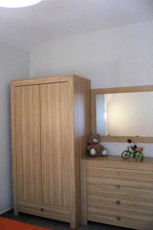 Smokva Apartments تْشيرسيك نوفي الغرفة الصورة